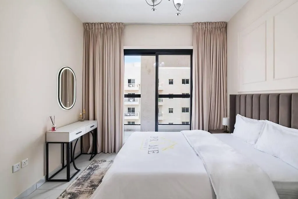 Luxury 1Br With Balcony - Pool Apartment Dubai 0*,  United Arab Emirates