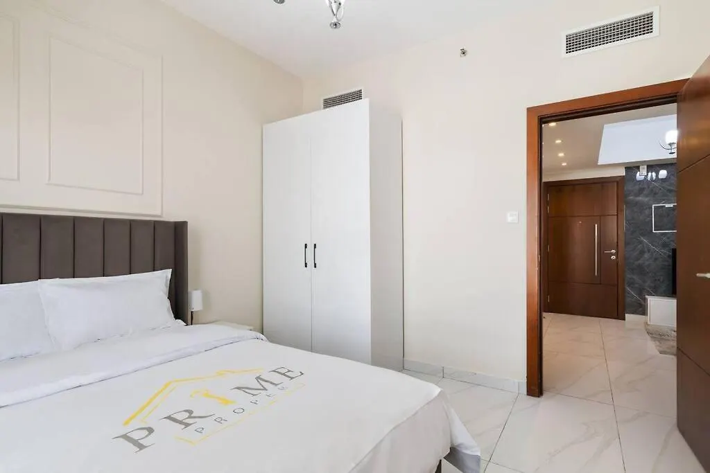 Luxury 1Br With Balcony - Pool Apartment Dubai